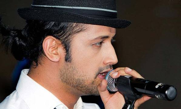 Atif Aslam has cancelled a concert scheduled for April 25 in Pune, India after having received threats from extremist outfit Shiv Sena. ─ File